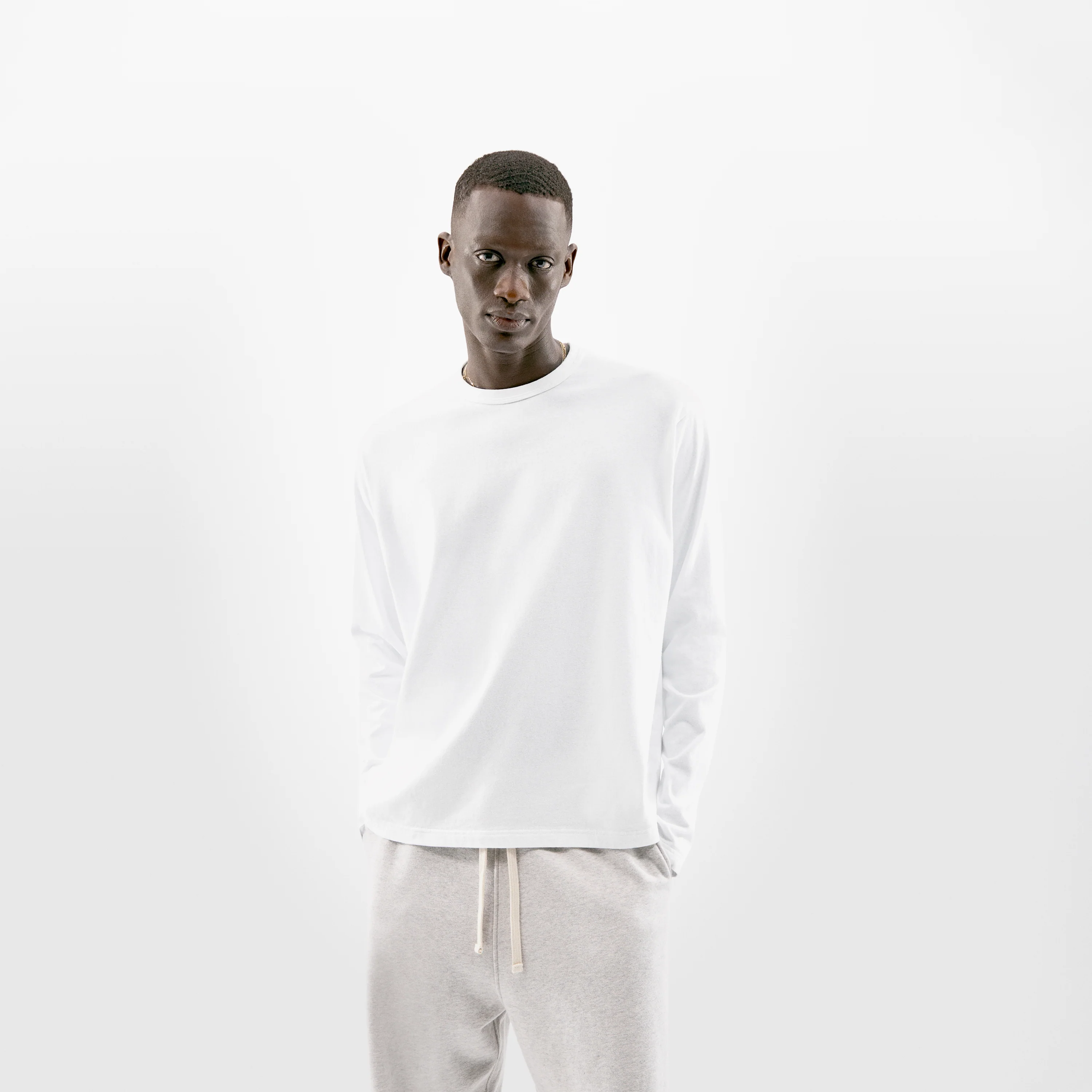 Everyday Classic Longsleeve T-Shirt - Image 2